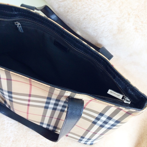 Burberry House Check Tote - Picture 4 of 7